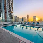 Modern Loft 1Br In Downtown La!